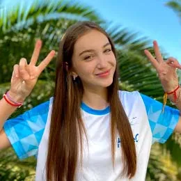 Богомолова Алёна